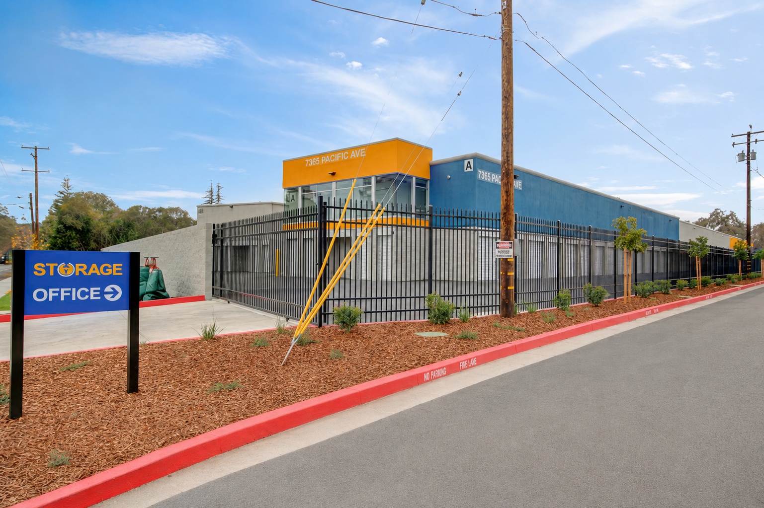 First Rate Storage - Stockton 7565 Pacific Avenue Stockton, CA 95207